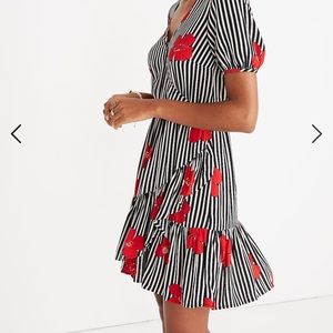 Madewell Ruffle-Wrap Dress in Candied Orchids, size 2